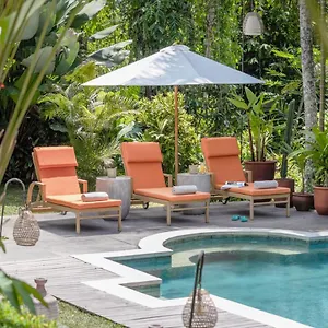 https://the-white-villas-ubud.ubudhotelsnow.com