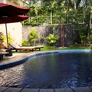 https://niramaya-villa-bali.ubudhotelsnow.com
